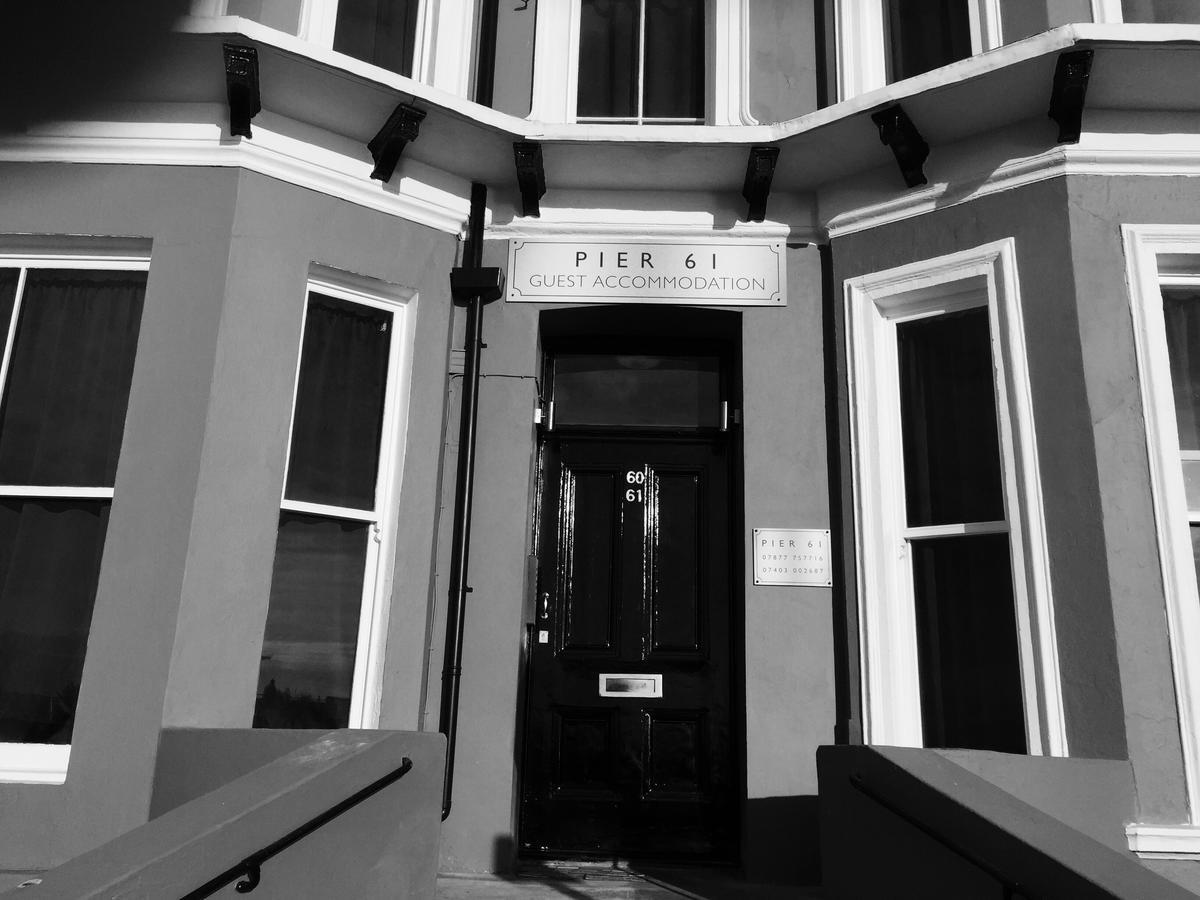 Pier 61 Guest Accommodation เฮสติงส์ ภายนอก รูปภาพ
